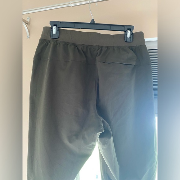 Lululemon ABC Jogger Regular Medium Olive Green - Picture 2 of 7